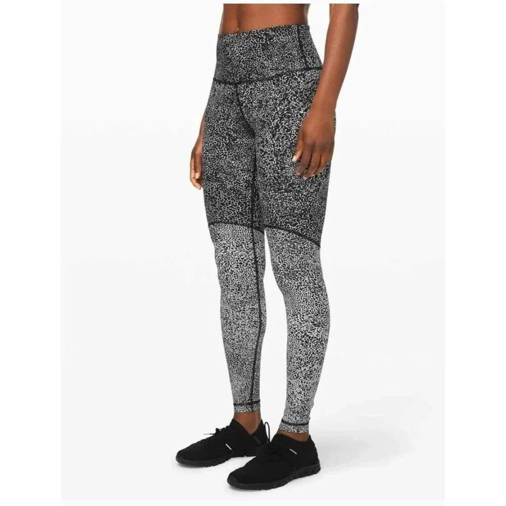 LULULEMON Leggings Black White Animal Print High Rise Women's Size 4 Yoga Gym